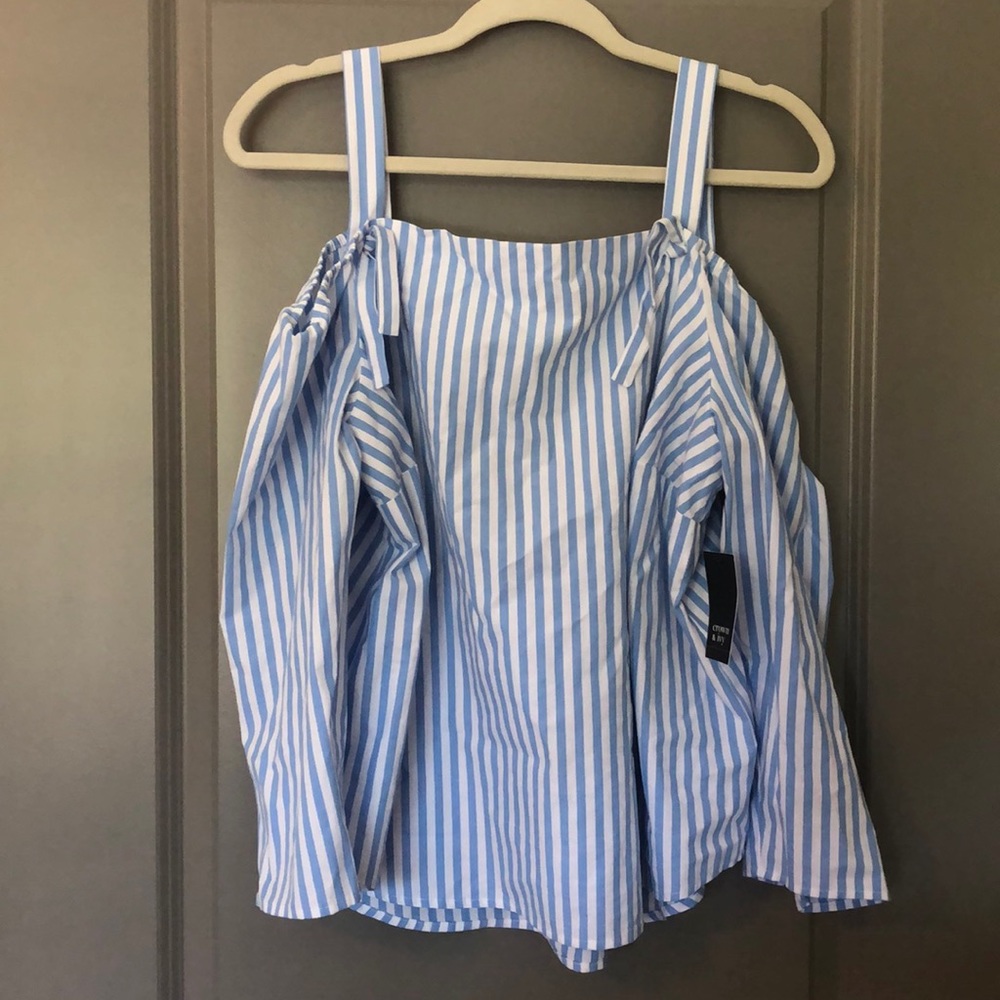 Crown and Ivy Top